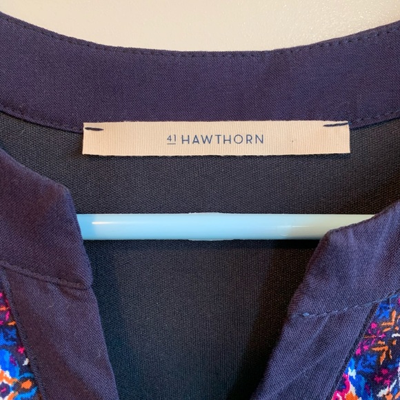 41 Hawthorn women’s top - Picture 3 of 5